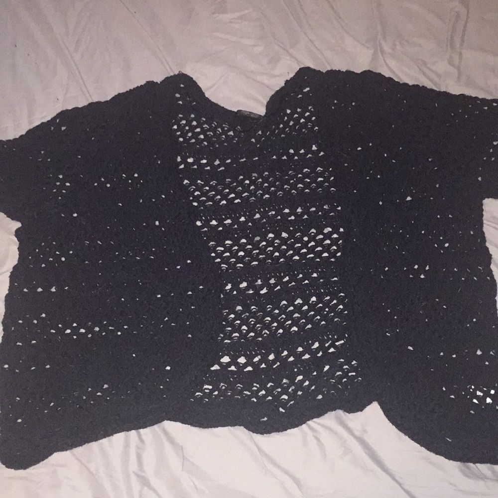 Short sleeve crochet cardigan